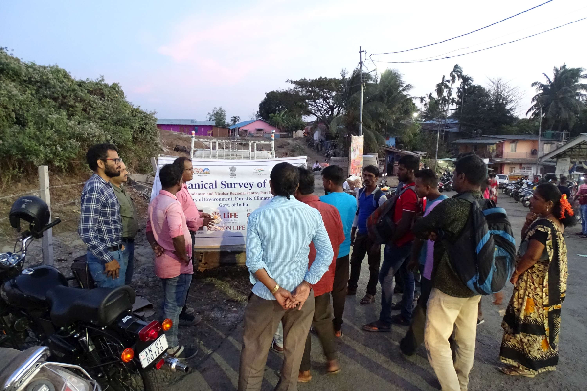 Andaman and Nicobar Regional Centre, Port Blair organized a special campaign to create awareness on “Natural Resources in our Daily Life” to motivate use of eco-friendly products at Bhathubasti market on 24.01.2023