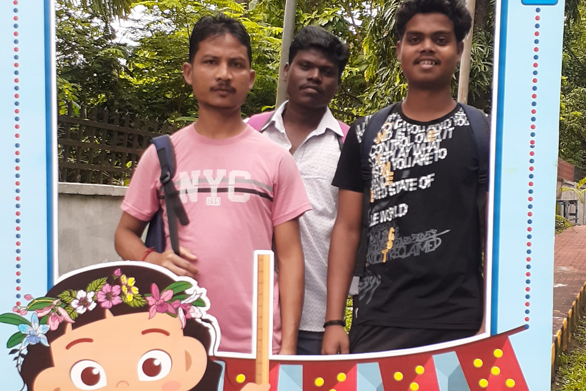 Photos with Mission Life Selfie stand at Andaman and Nicobar Regional Centre, Port Blair on 16.09.2023