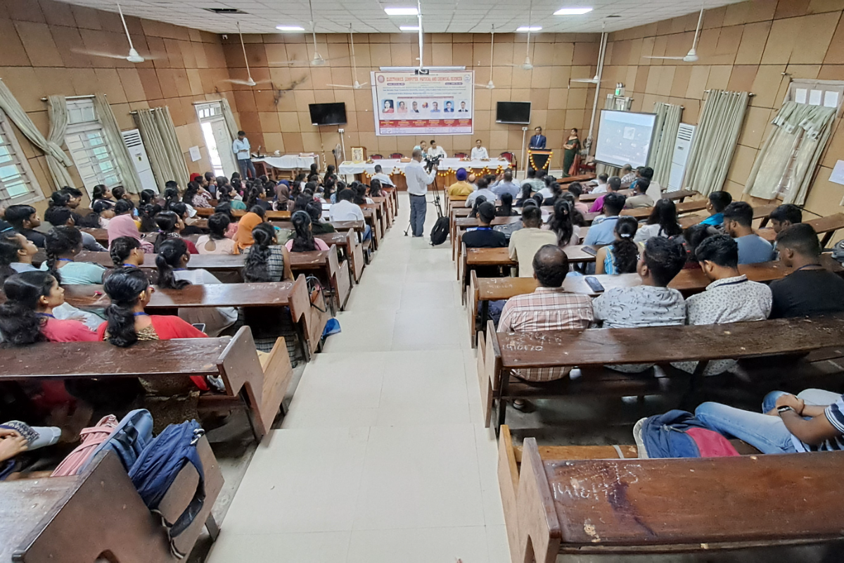 Dr. Lal Ji Singh,HoO, ANRC, BSI graced the Inaugural function of International Conference on ‘Electronics, Computer, Physical, Chemical Sciences organized by Rajju Bhaiya Institute, UP on 24.07.2024