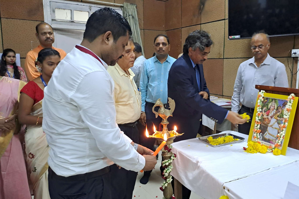 Dr. Lal Ji Singh,HoO, ANRC, BSI graced the Inaugural function of International Conference on ‘Electronics, Computer, Physical, Chemical Sciences organized by Rajju Bhaiya Institute, UP on 24.07.2024