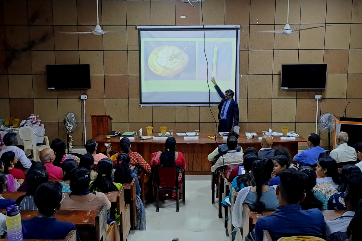 Regional Head of BSI, ANRC, Dr. Lal Ji Singh delivered a speech on Planet Vs. Plastics on the occasion of World Earth Day- 2024 at Atal Centre for Ocean Science & Technology for Islands, NIOT, Ministry of Earth Science, Govt. of India, Port Blair.