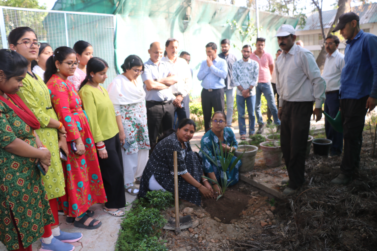 भारतीय वनस्पति सर्वेक्षण (BSI), उत्तरी क्षेत्रीय केंद्र, देहरादून में 22 अप्रैल, 2026 को विश्व पृथ्वी दिवस का आयोजन किया गया।
